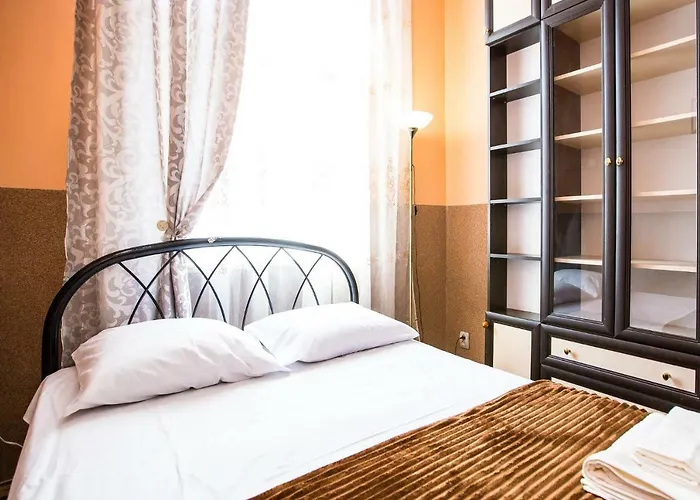 Apartmán подобово на вул куліша 20 біля форуму в самому центрі