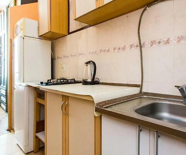 подобово на вул куліша 20 біля форуму в самому центрі Apartamento Leópolis