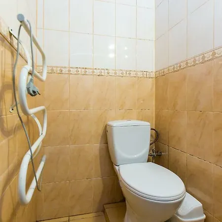 подобово на вул куліша 20 біля форуму в самому центрі Apartment *